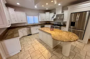 936 Hammerschmidt Ave, Lombard, IL 60148 - Photo 5