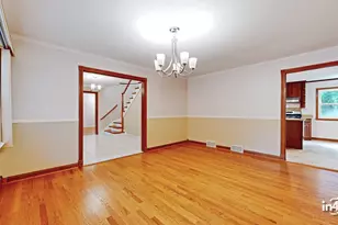 2745 Covert Rd, Glenview, IL 60025 - Photo 11