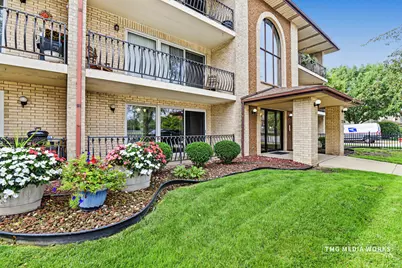 6255 W 63rd Street #1B, Chicago, IL 60638 - Photo 3