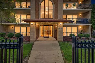 6255 W 63rd St, Chicago, IL 60638 - Photo 1