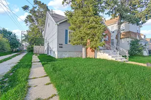 336 153rd Pl, Calumet City, IL 60409 - Photo 3