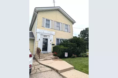 802 Erie Street, Elgin, IL 60123 - Photo 1