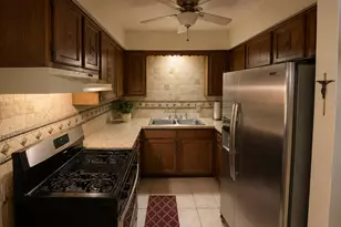11804 S Komensky Ave, Alsip, IL 60803 - Photo 7