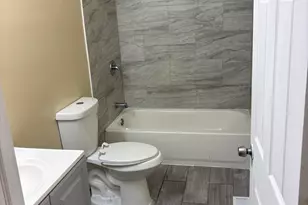 7408 S Yates Blvd, Chicago, IL 60649 - Photo 5