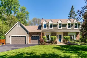 5544 Oak Grove Dr, Long Grove, IL 60047 - Photo 1