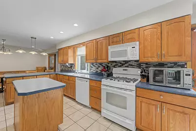 7414 Meadow Lane, Cary, IL 60013 - Photo 17