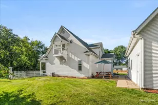 1925 Suzy St, Lake Holiday, IL 60548 - Photo 23