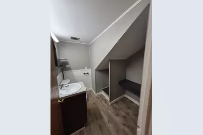 9002 Sheridan Avenue #3, Brookfield, IL 60513 - Photo 5