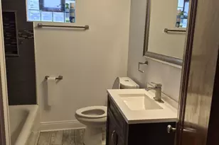 9002 Sheridan Ave, Brookfield, IL 60513 - Photo 9