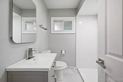 557 Willard Avenue, Elgin, IL 60120 - Photo 21