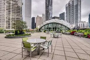 400 E Randolph St, Chicago, IL 60601 - Photo 15