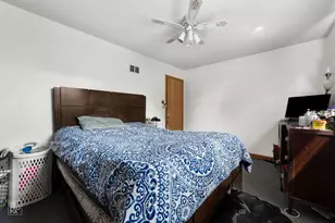 17157 Langley Ave, South Holland, IL 60473 - Photo 7