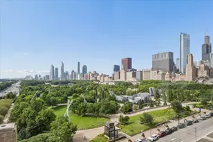 360 E Randolph St, Chicago, IL 60601 - Photo 13