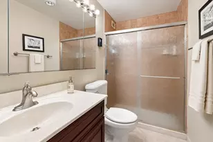 360 E Randolph St, Chicago, IL 60601 - Photo 17