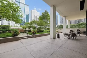360 E Randolph St, Chicago, IL 60601 - Photo 23