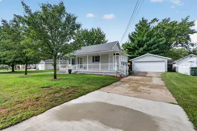 250 N Irving Street, Coal City, IL 60416 - Photo 1