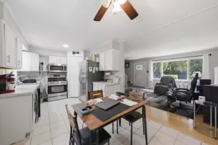 406 Winnebago St, Park Forest, IL 60466 - Photo 7