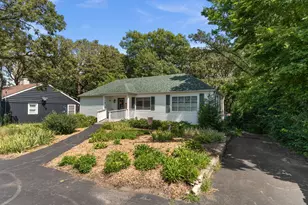 319 S Lincolnway St, North Aurora, IL 60542 - Photo 1