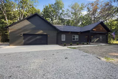 8960 E South Circle Drive, Effingham, IL 62401 - Photo 3
