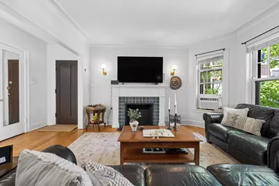 632 Sheridan Square #2, Evanston, IL 60202 - Photo 3