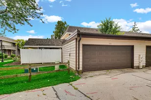 1231 San Simeon Dr, Hanover Park, IL 60133 - Photo 15