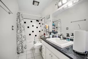 1231 San Simeon Dr, Hanover Park, IL 60133 - Photo 13