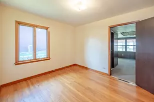 3002 Miller Ave, South Chicago Heights, IL 60411 - Photo 9