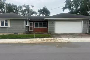 3002 Miller Ave, South Chicago Heights, IL 60411 - Photo 1