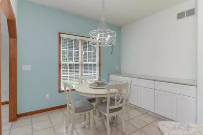 25 Spring Ridge Circle #0, Bloomington, IL 61704 - Photo 9