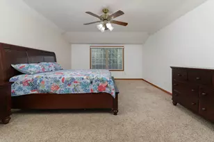 25 Spring Ridge Cir, Bloomington, IL 61704 - Photo 31