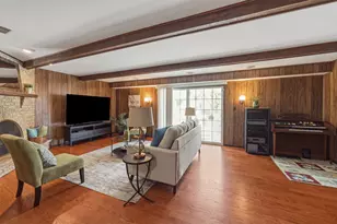 705 Ruskin Dr, Elk Grove Village, IL 60007 - Photo 13