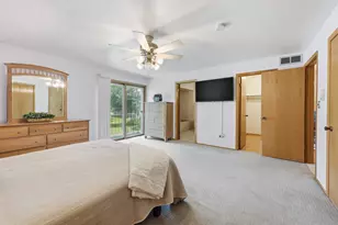 705 Ruskin Dr, Elk Grove Village, IL 60007 - Photo 17