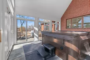 13 Kensington Dr, North Barrington, IL 60010 - Photo 17