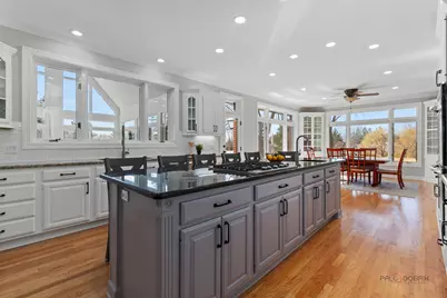 13 Kensington Drive, North Barrington, IL 60010 - Photo 7