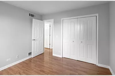 720 Sundown Road #F, South Elgin, IL 60177 - Photo 11