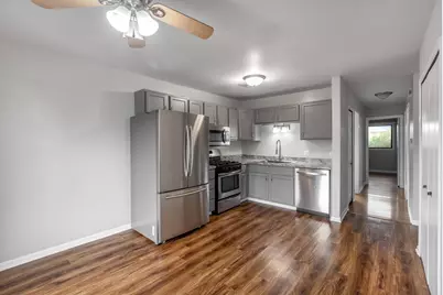 720 Sundown Road #F, South Elgin, IL 60177 - Photo 5