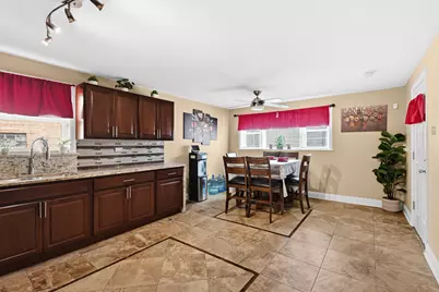 287 Bensley Avenue, Calumet City, IL 60409 - Photo 5