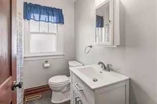 130 W Garfield St, Waterman, IL 60556 - Photo 17