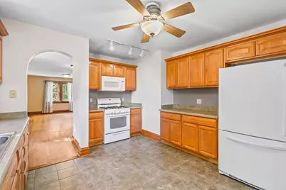 130 W Garfield Street, Waterman, IL 60556 - Photo 11