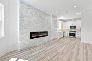 638 N Lotus Ave, Chicago, IL 60644 - Photo 9