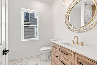 638 N Lotus Avenue, Chicago, IL 60644 - Photo 11