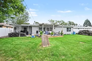1111 Winthrop Ave, Joliet, IL 60435 - Photo 23