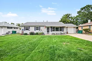 1111 Winthrop Ave, Joliet, IL 60435 - Photo 1