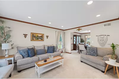 707 Republic Court, Schaumburg, IL 60193 - Photo 5