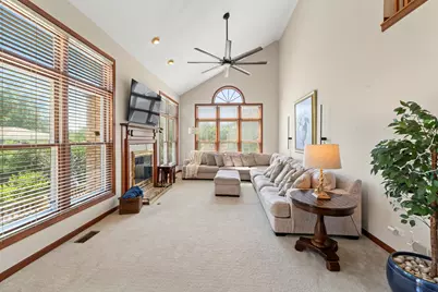 707 Republic Court, Schaumburg, IL 60193 - Photo 11