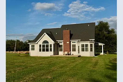 3039 E 3rd Road, Lasalle, IL 61301 - Photo 27