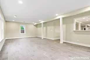 4604 Lakeshore Dr, McHenry, IL 60050 - Photo 13