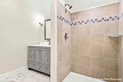 4604 Lakeshore Drive, McHenry, IL 60050 - Photo 19