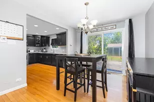 15317 Boca Rio Dr, Oak Forest, IL 60452 - Photo 9