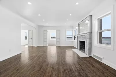 297 E Lakeview Avenue, Round Lake Beach, IL 60073 - Photo 21